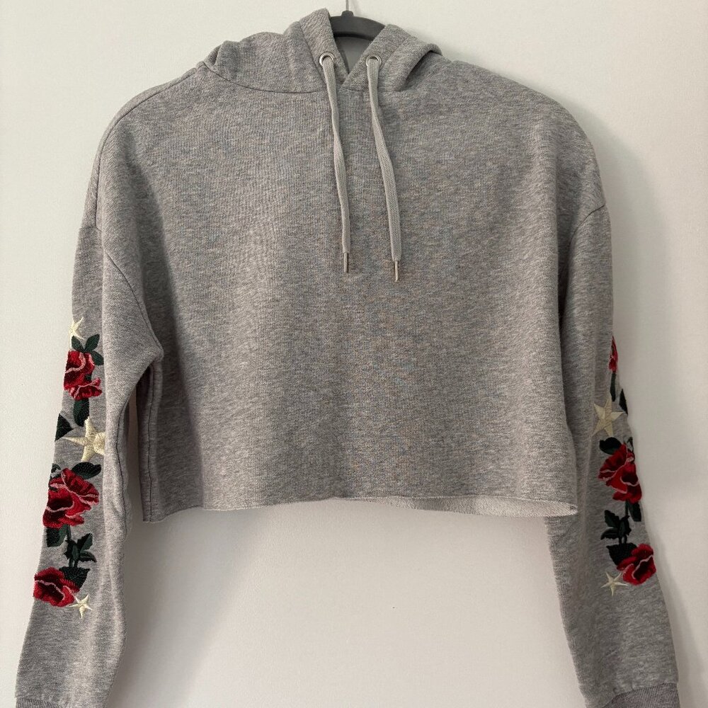 H&M Grey Cropped Hoodie